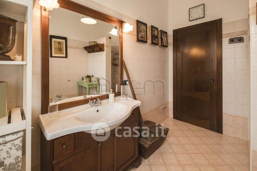 Villa in Via San Martino 5 — foto 40 di 45