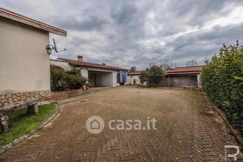 Villa in Via Mozza di Barga — foto 27 di 47