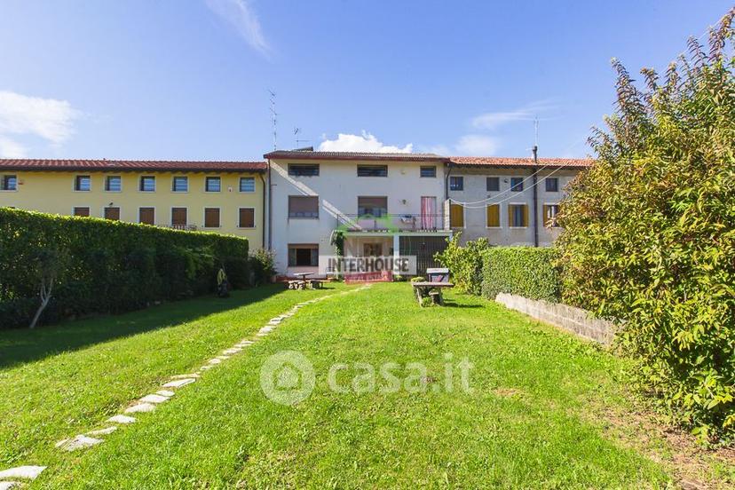 Quadrilocale in Via San Martino 80 — foto 6 di 27