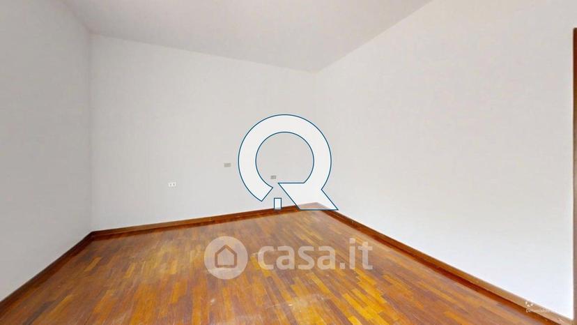 Trilocale in Via Roma 55 — foto 4 di 39