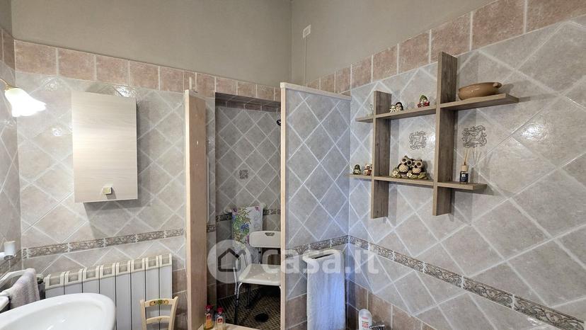 Villa in Via Contessa Casalini 30 — foto 30 di 39