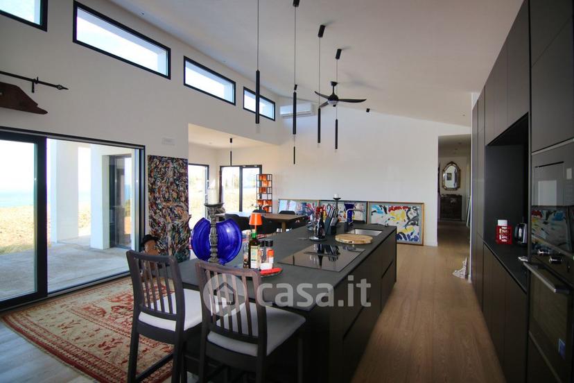 Villa in Contrada Torre — foto 10 di 104