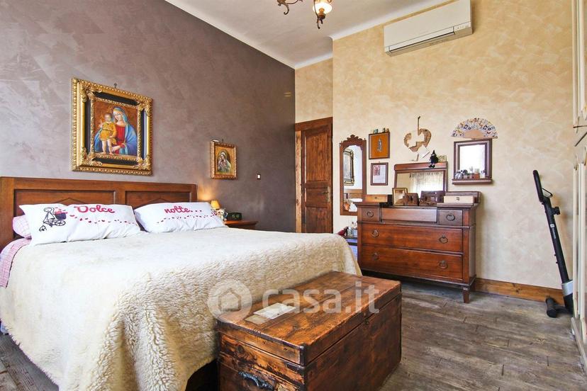 Villa in Via Alessandro Tadino 3 — foto 49 di 52