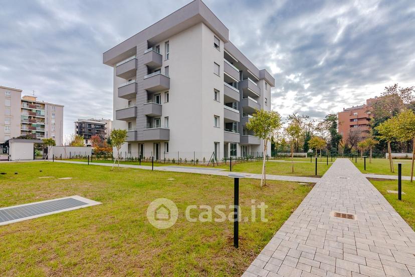 Bilocale in Viale Europa 12 — foto 40 di 47