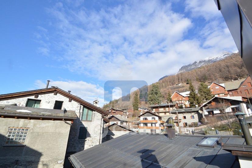 Trilocale in Via Alberti 5 — foto 19 di 33