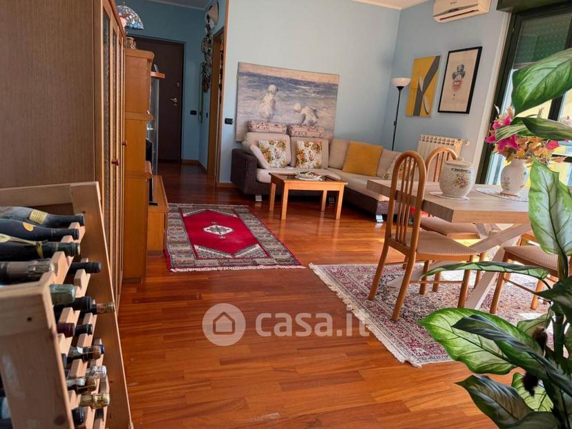 Trilocale in Via Montello 53 C — foto 9 di 29