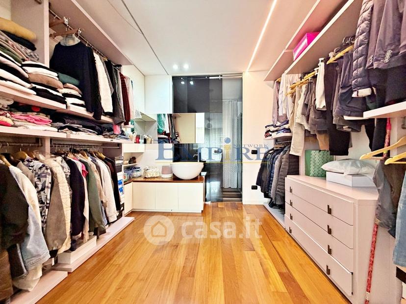Appartamento in Via Pino Daniele 1 — foto 27 di 34