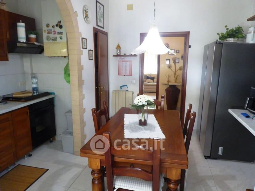 Quadrilocale in Via Fratelli Rosselli — foto 2 di 25