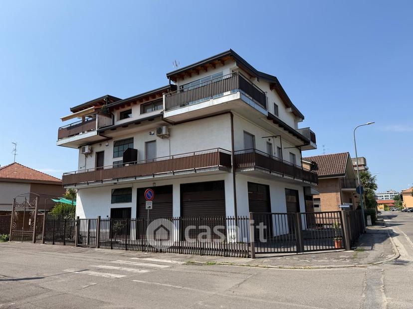 Bilocale in Via Nino Bixio 17 — foto 5 di 37