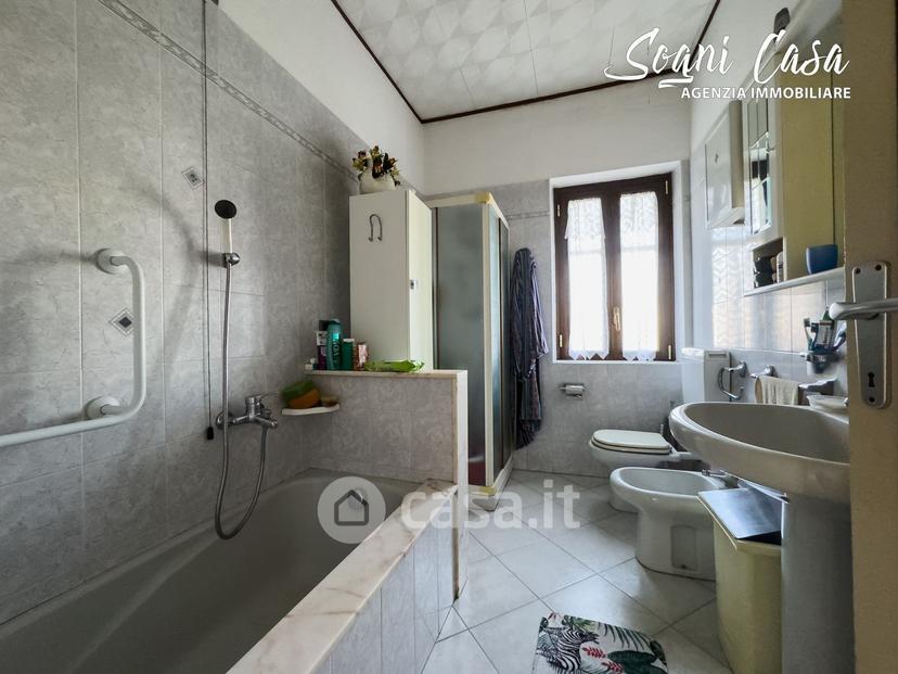 Villa in Via Sempione — foto 16 di 48