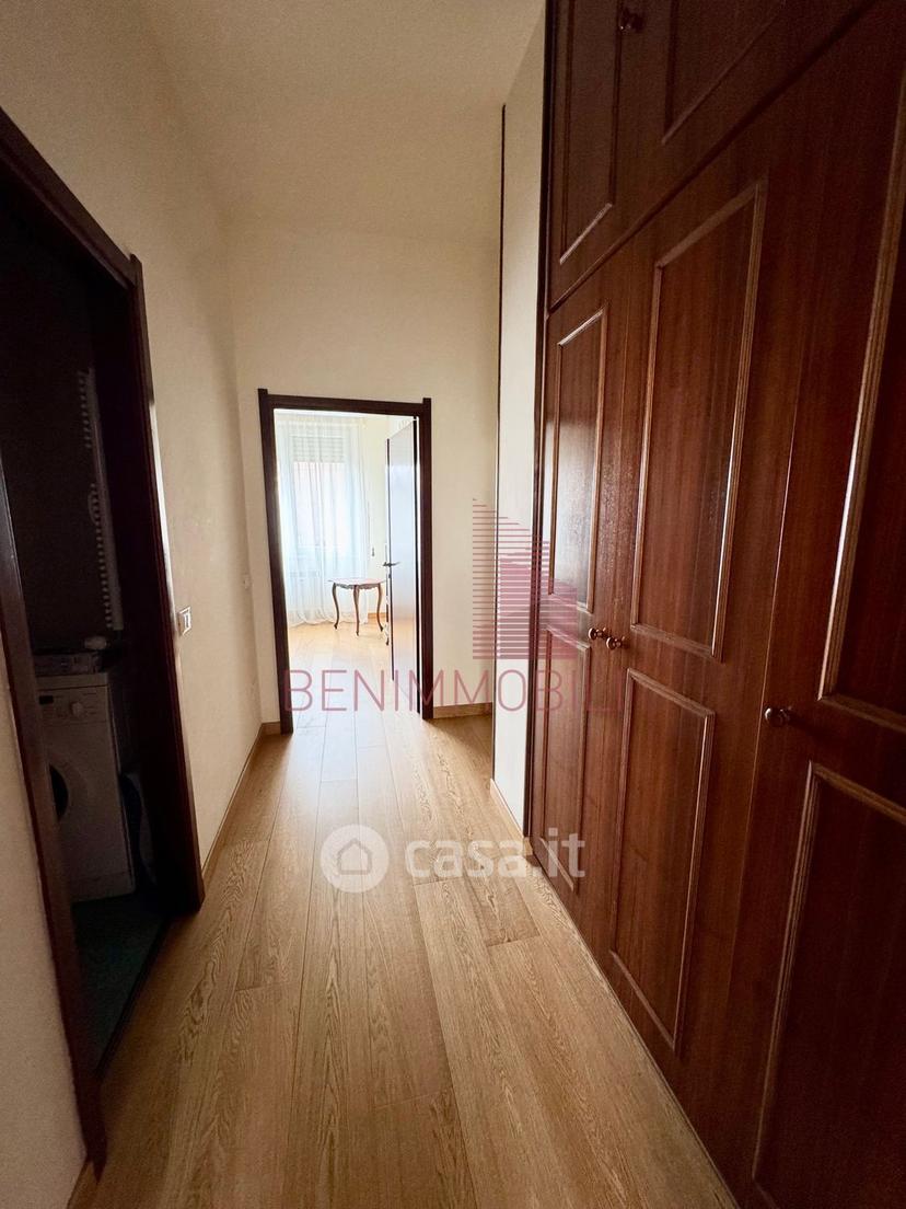 Quadrilocale in Via Rodi 58 — foto 3 di 19