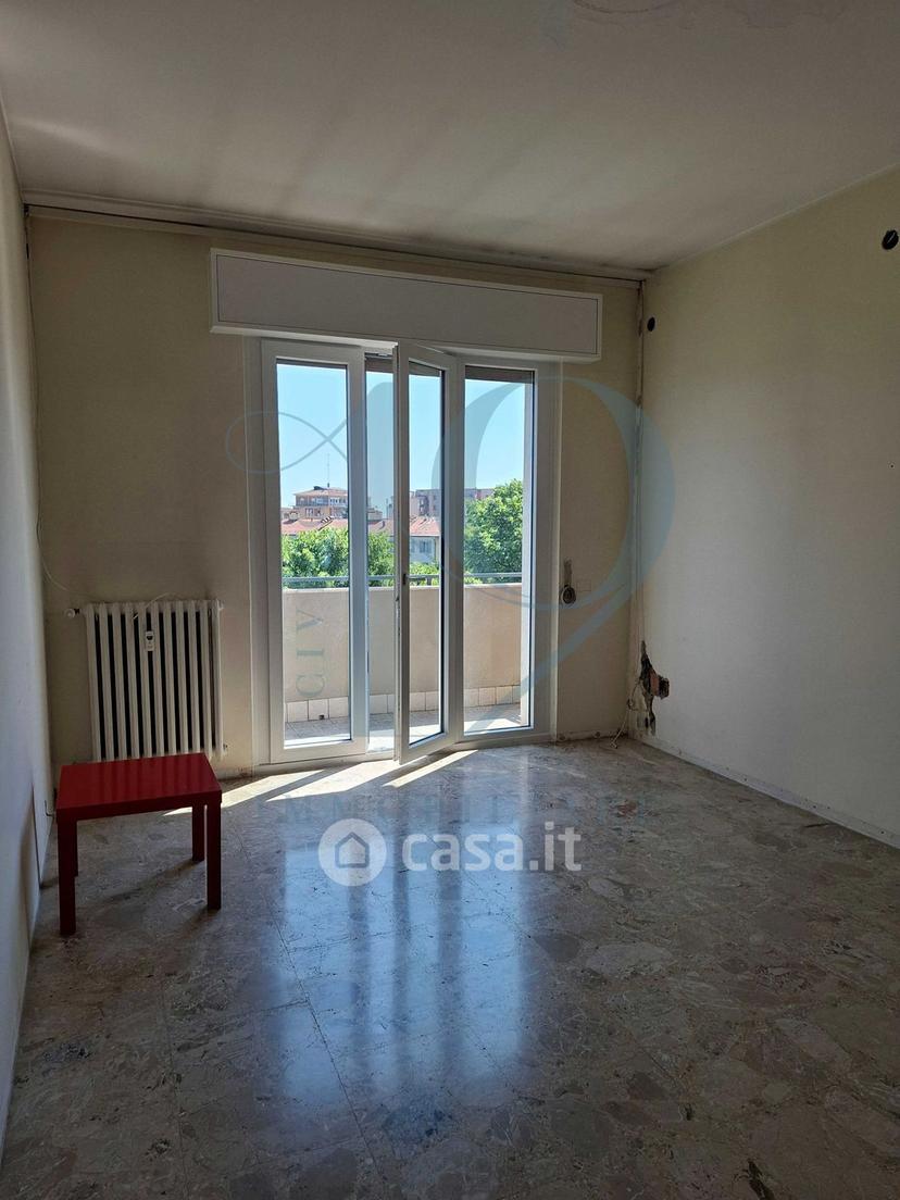 Bilocale in Viale Piacenza — foto 5 di 24