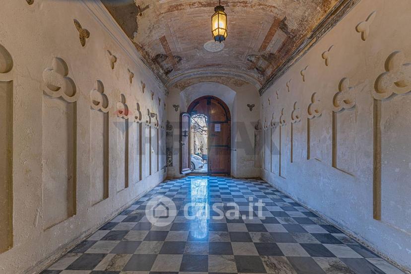 Appartamento in Piazza Tola 41 — foto 48 di 109
