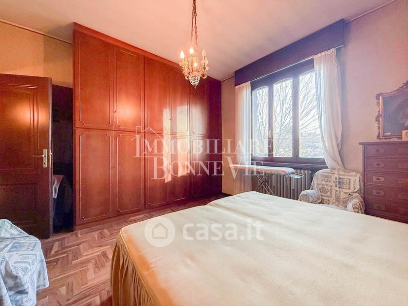 Villa in Via Marinotti — foto 25 di 58