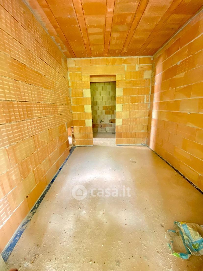 Trilocale in Via delle Ville — foto 2 di 12