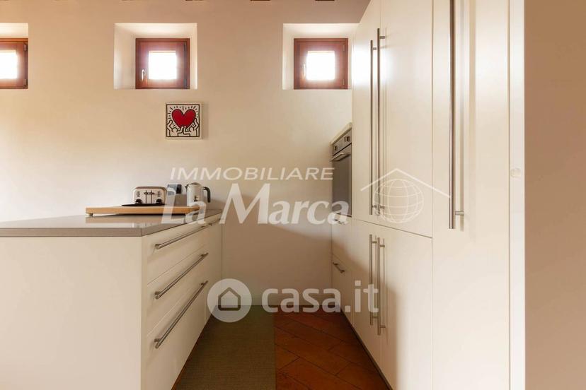 Villa in Via Osoppo 13 — foto 17 di 33