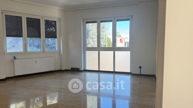 Quadrilocale in Via Goffredo Mameli 6 — foto 9 di 21