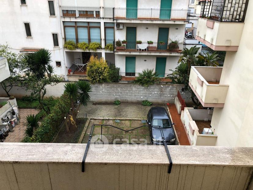 Trilocale in Via Marco Valerio — foto 20 di 27