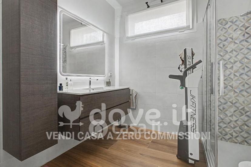 Trilocale in Via Antonio Aldini 9 — foto 43 di 52