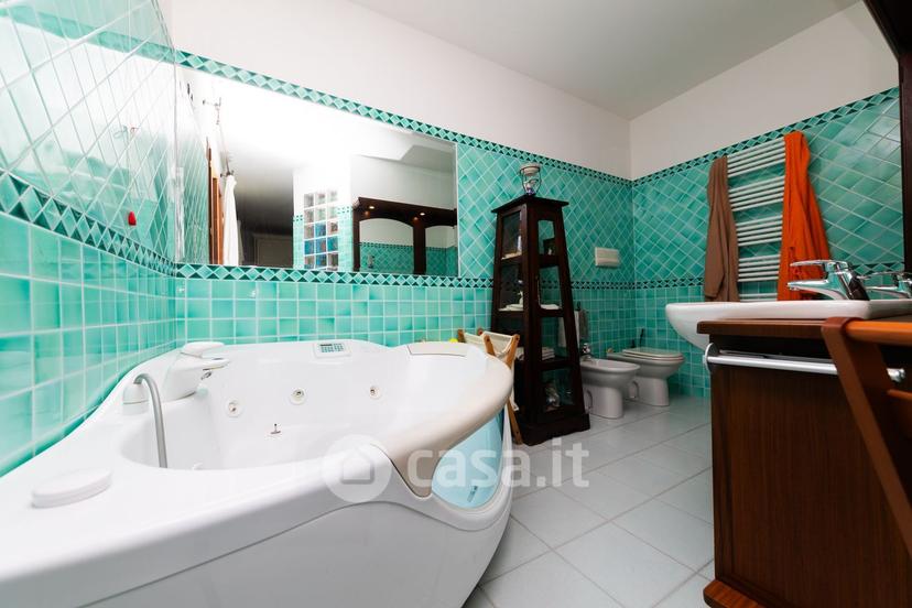 Quadrilocale in Via Agamennone 48 — foto 5 di 38