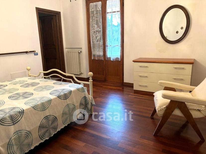 Villa in Via Romboni 55041 — foto 31 di 32