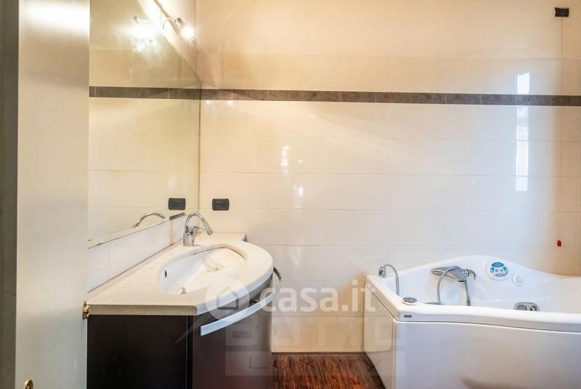 Villa in Via Grigioni 44 — foto 7 di 28