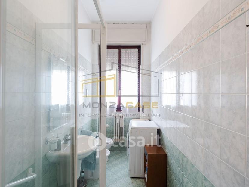 Trilocale in Viale Campania 56 — foto 25 di 35