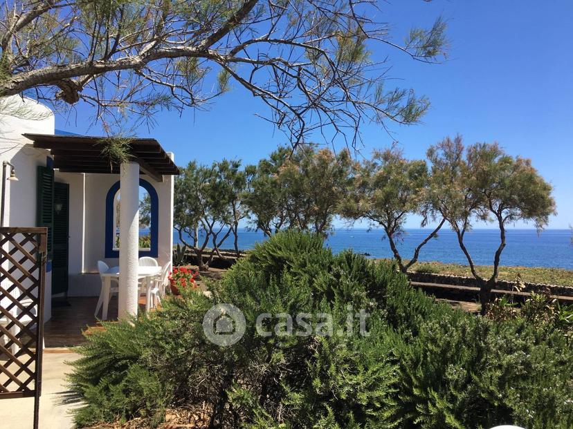 Villa in Via a 25 — foto 21 di 23