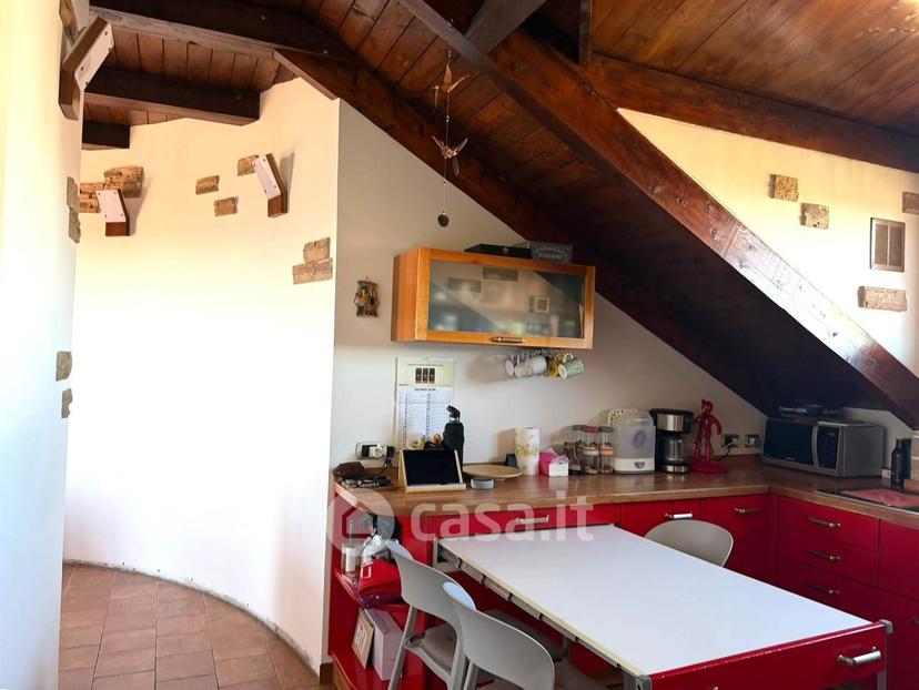 Trilocale in Via Bruno Buozzi 56 — foto 2 di 45