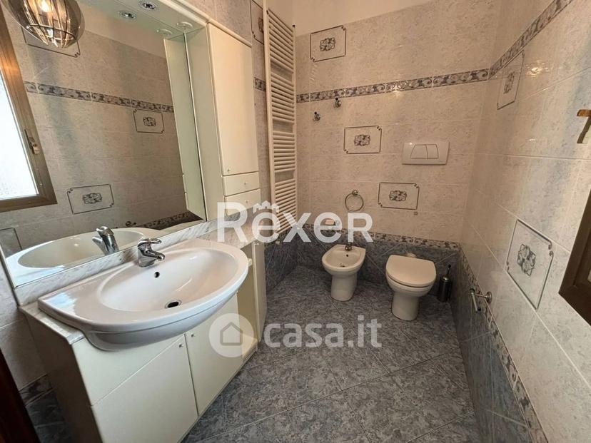 Quadrilocale in Via Sormano 8 — foto 2 di 25
