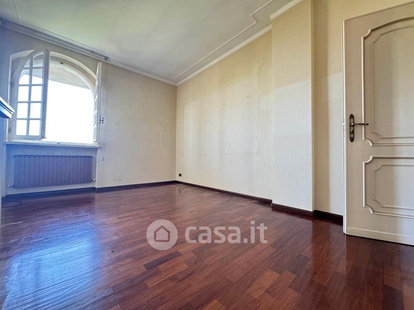 Villa in Via Diego Garoglio 28 — foto 3 di 47