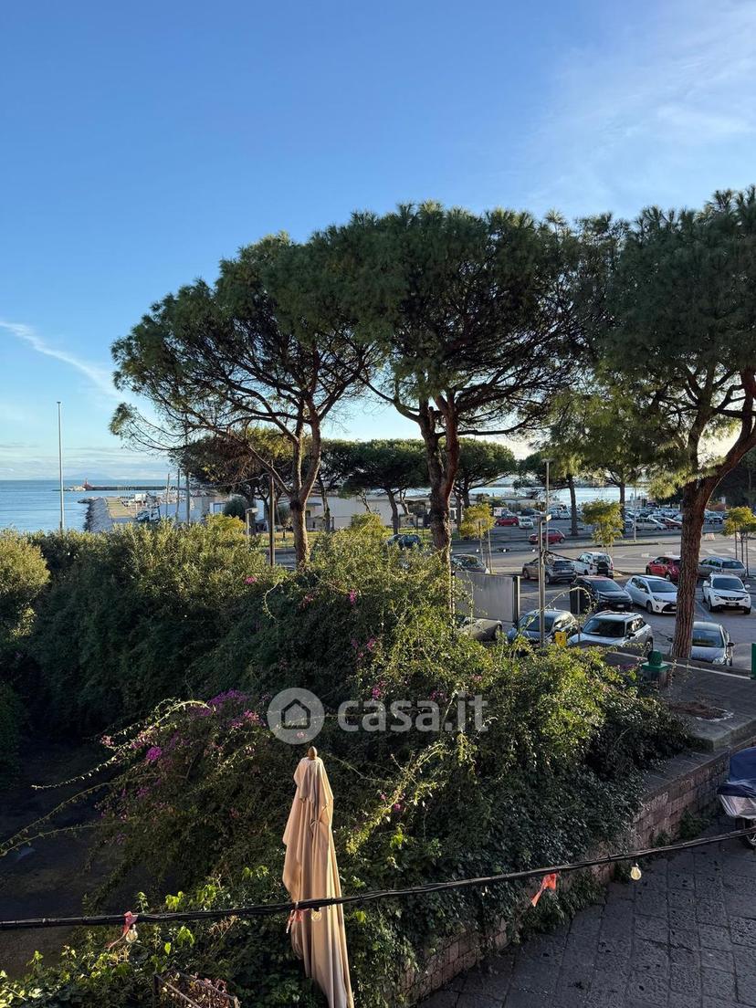 Trilocale in Via Tullia 19 — foto 4 di 26
