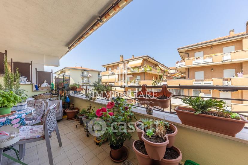 Quadrilocale in Via Sausset Les Pins 9 — foto 30 di 60