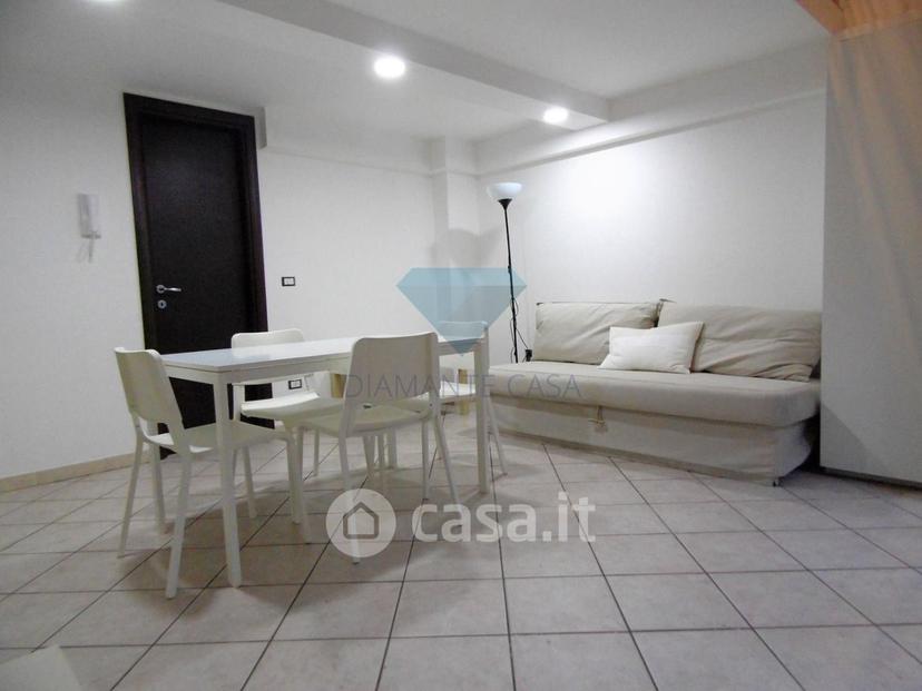 Bilocale in Via Vicenza 9 — foto 3 di 12