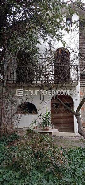 Trilocale in Viale Giosuè Carducci — foto 16 di 17