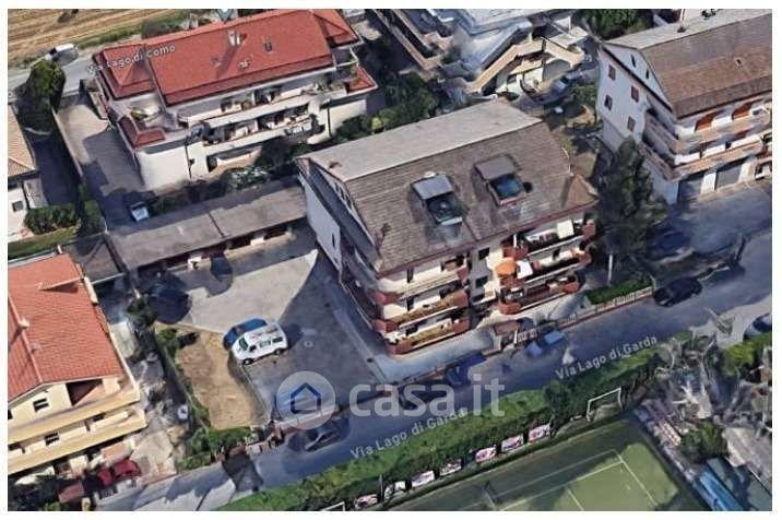 Monolocale in Via Lago di Garda 3 — foto 16 di 42