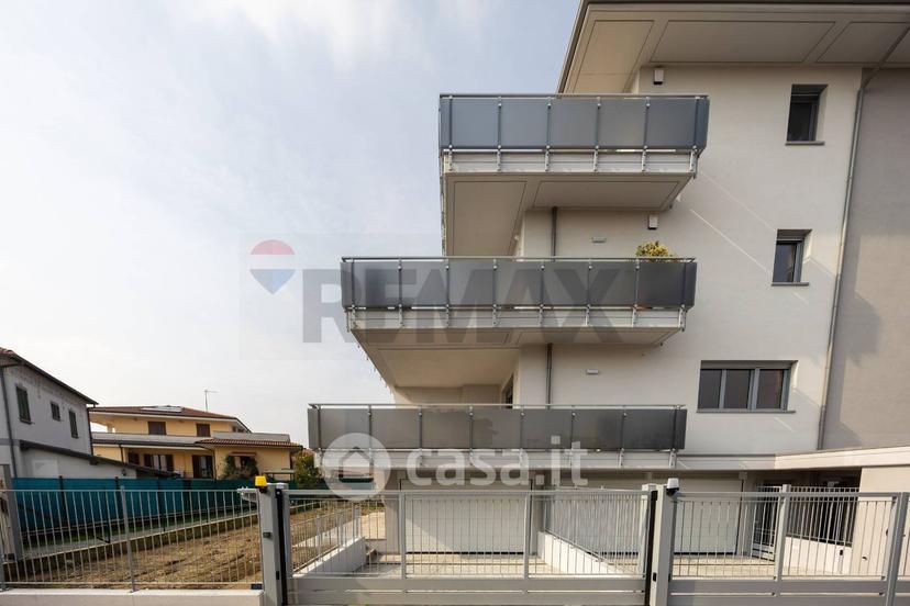 Trilocale in Via Piave 23 — foto 22 di 51