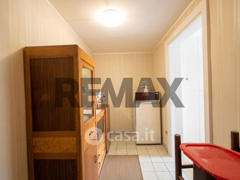 Trilocale in Via Giacomo Leopardi 82 — foto 8 di 14