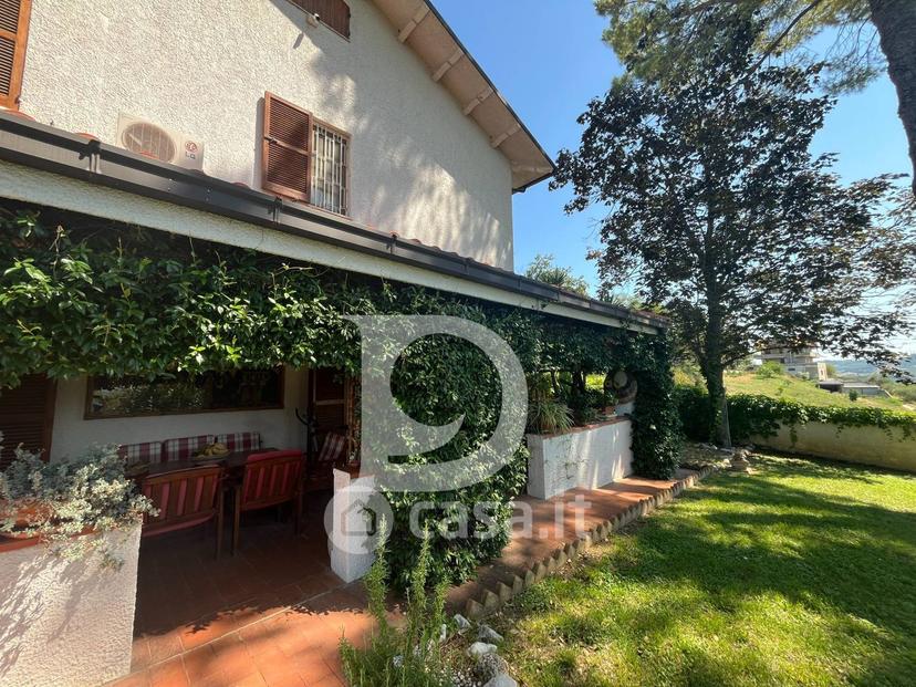 Villa in Via dei Platani 88 — foto 47 di 102