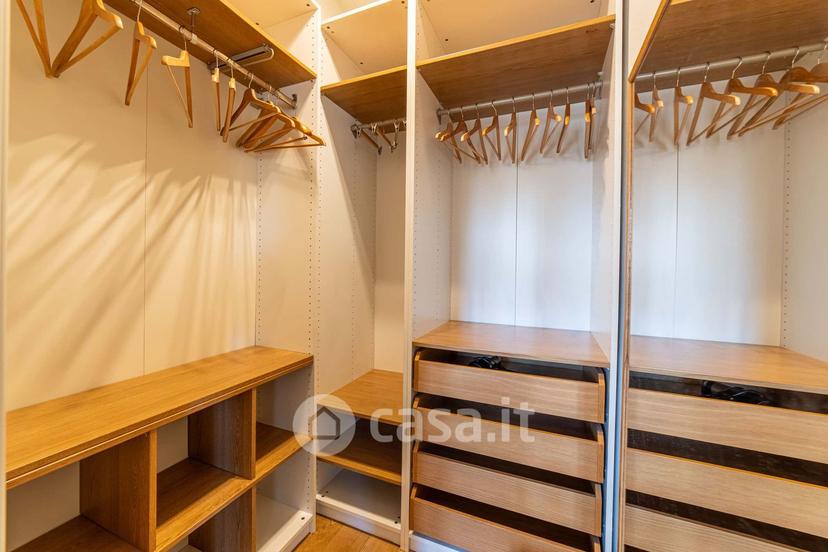 Trilocale in Via S. Nicolao 45 — foto 36 di 57