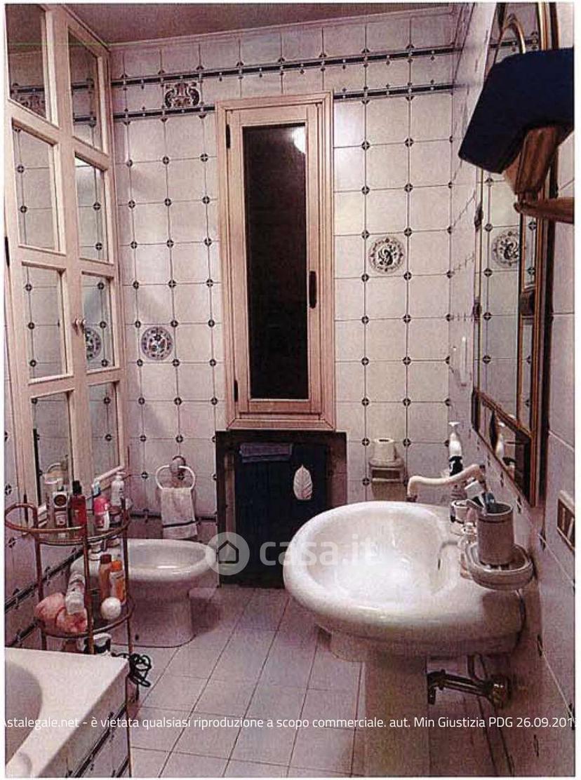 Appartamento in Via Sabbioni 22 — foto 30 di 31