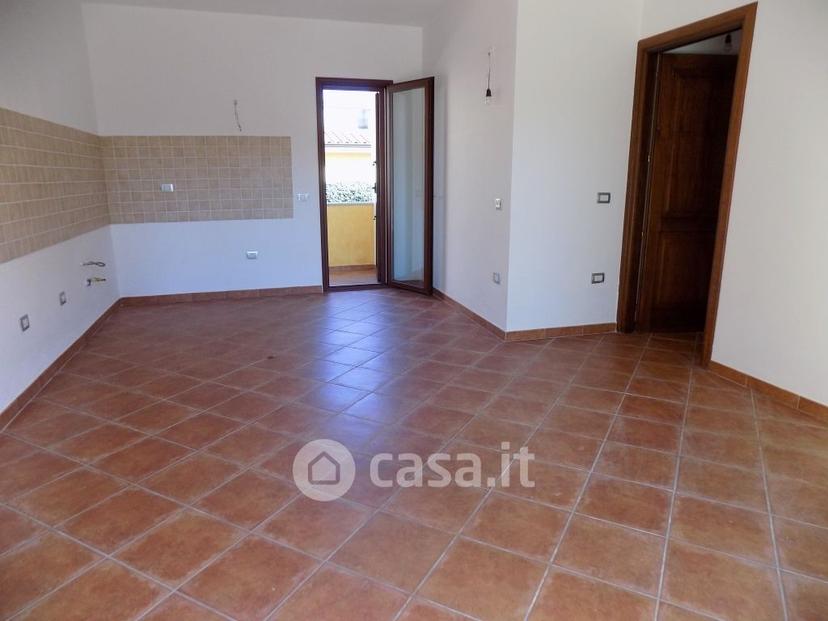 Trilocale in Via Lombardia — foto 18 di 22