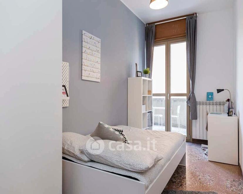 Stanza in Viale Giovanni Vicini 20 — foto 10 di 18