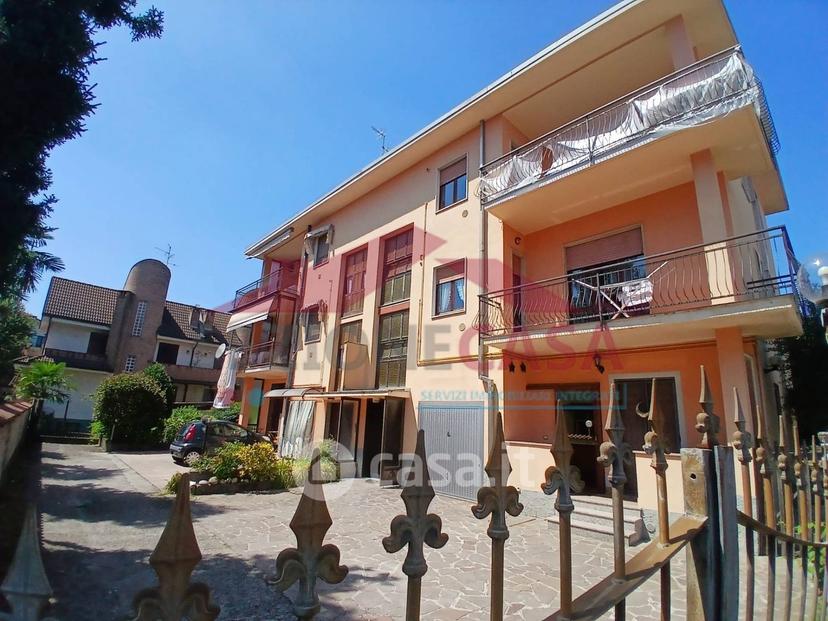 Trilocale in Via Monte Nero — foto 4 di 10