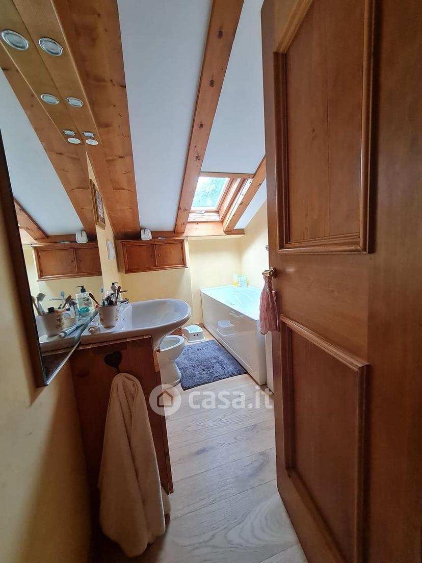 Appartamento in Via Pralongo — foto 9 di 10