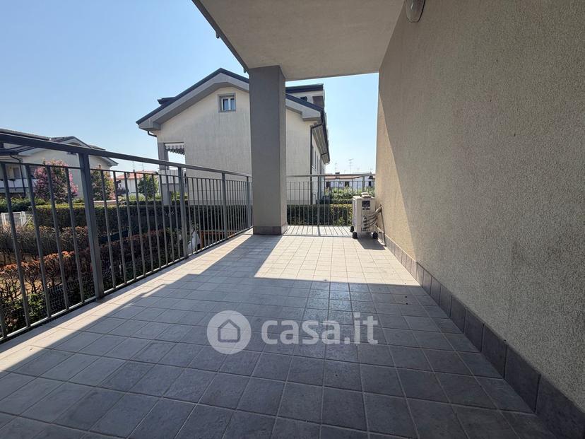 Trilocale in Via Papa Wojtyla — foto 24 di 24