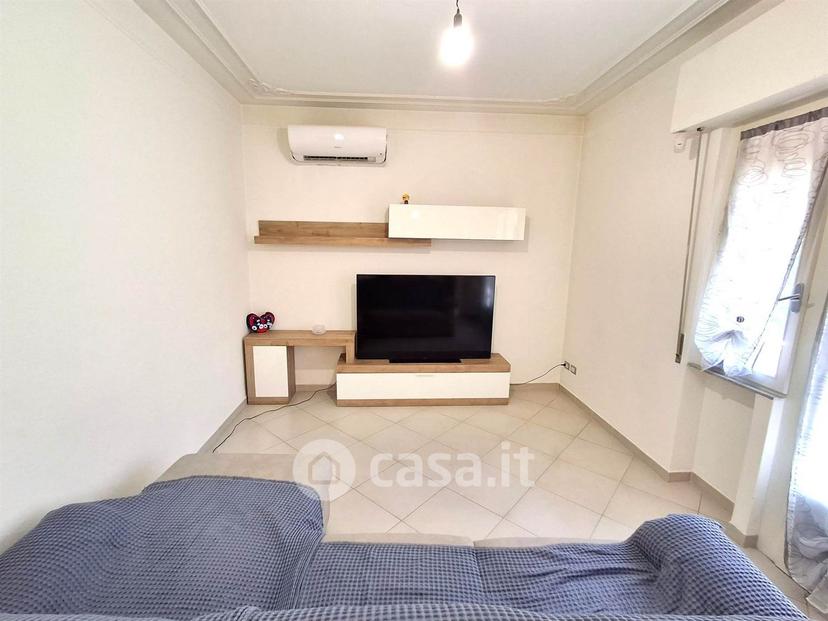 Quadrilocale in Via Mincio — foto 12 di 32