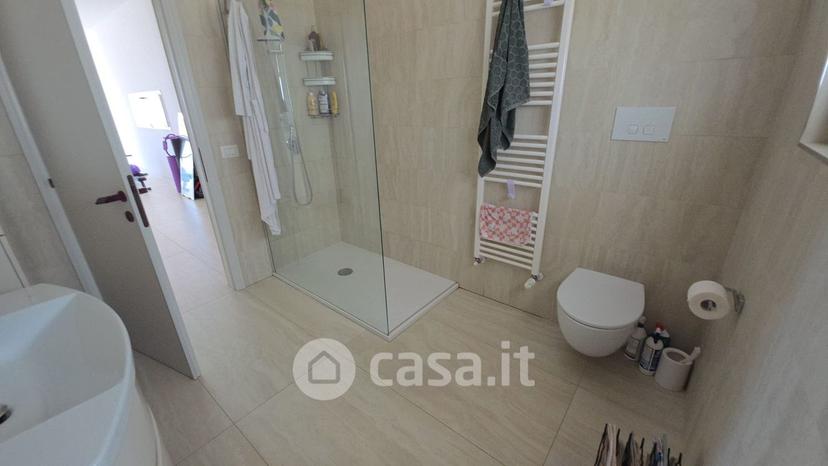 Villa in Via 31 15 — foto 18 di 52