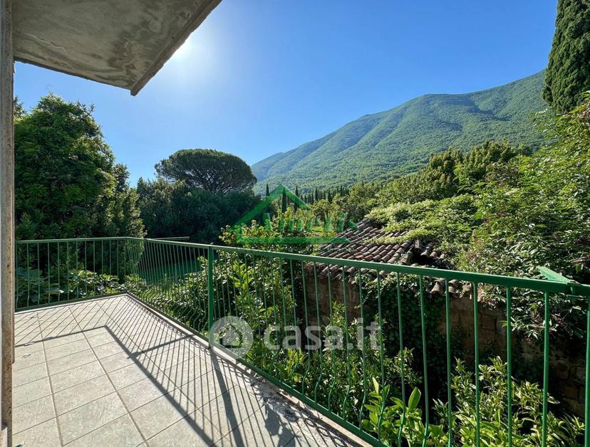 Appartamento in Via Procusi — foto 17 di 58