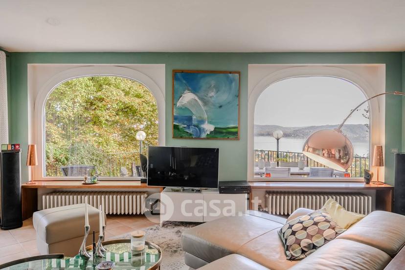 Villa in Via al Poggio di Solcio — foto 13 di 18